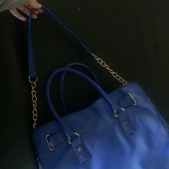 Michael Kors Bag - Picture 8 of 9